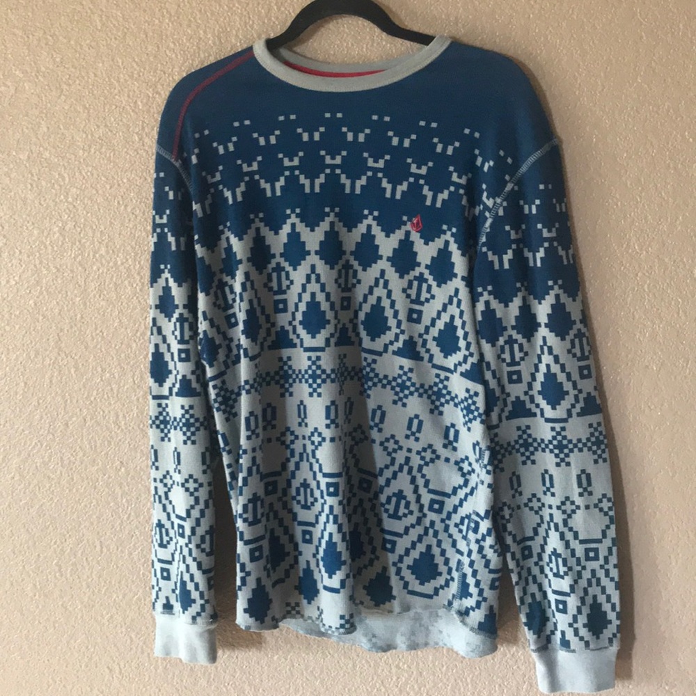 Blue winter design Volcom sweater